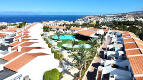 Estudio bien comunicado con Wifi y terraza em Tenerife Sur
